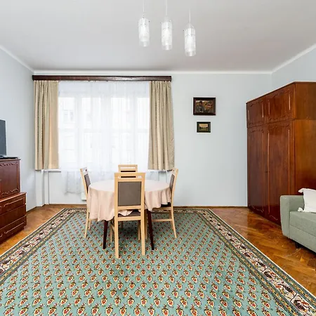 Mogilska Standard By Bookinghost Krakow